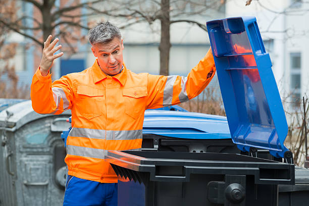 Best Yard Waste Removal  in West Menlo Park, CA